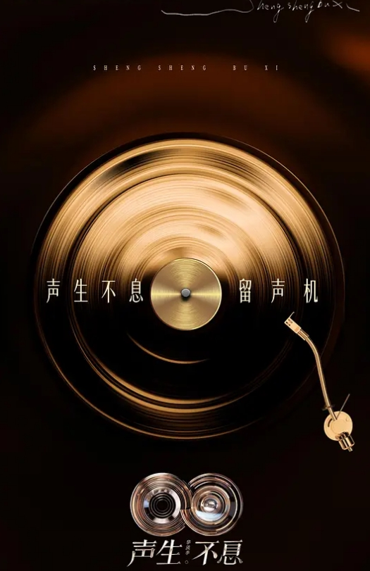 兄妹乱伦海角兄妹乱伦狂人热销新作_妹妹在阳台打电话强制按在地板上操_床上拽着头发深顶粉穴_无套爆射 - 爱性AV